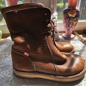 Duckfeet Women's ARHUS Brown Leather Lined Crepe Sole Boot sz 38  Sz 7.5,8? Used